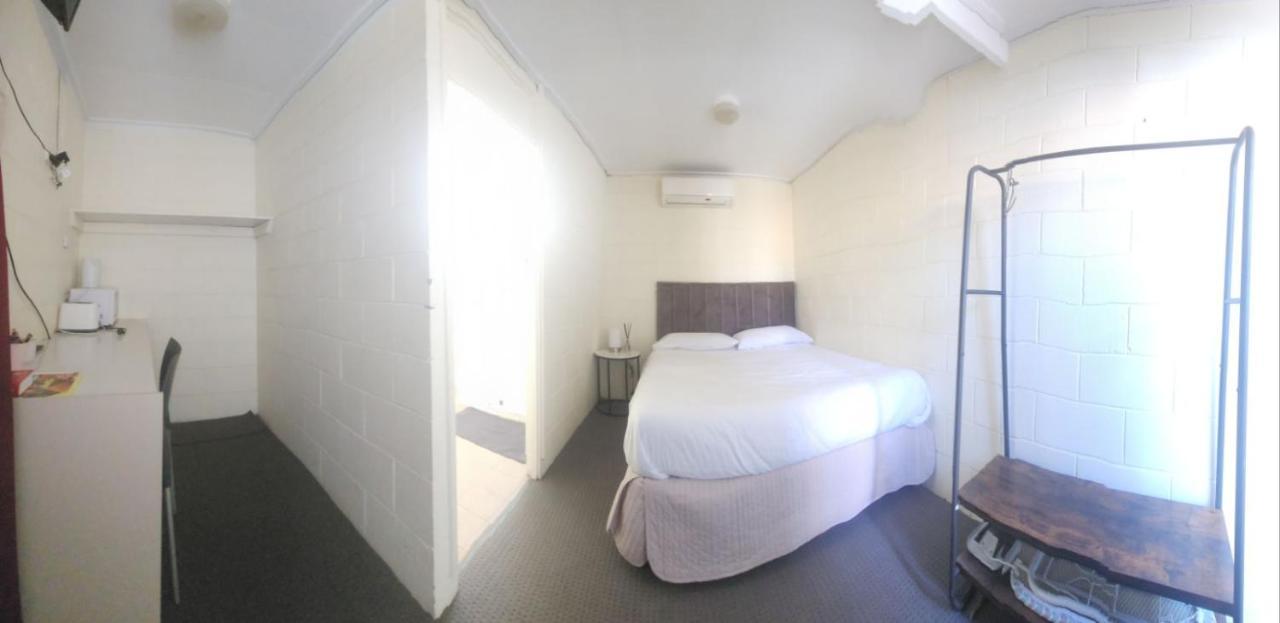 Broken Hill Hotel Boulder Extérieur photo